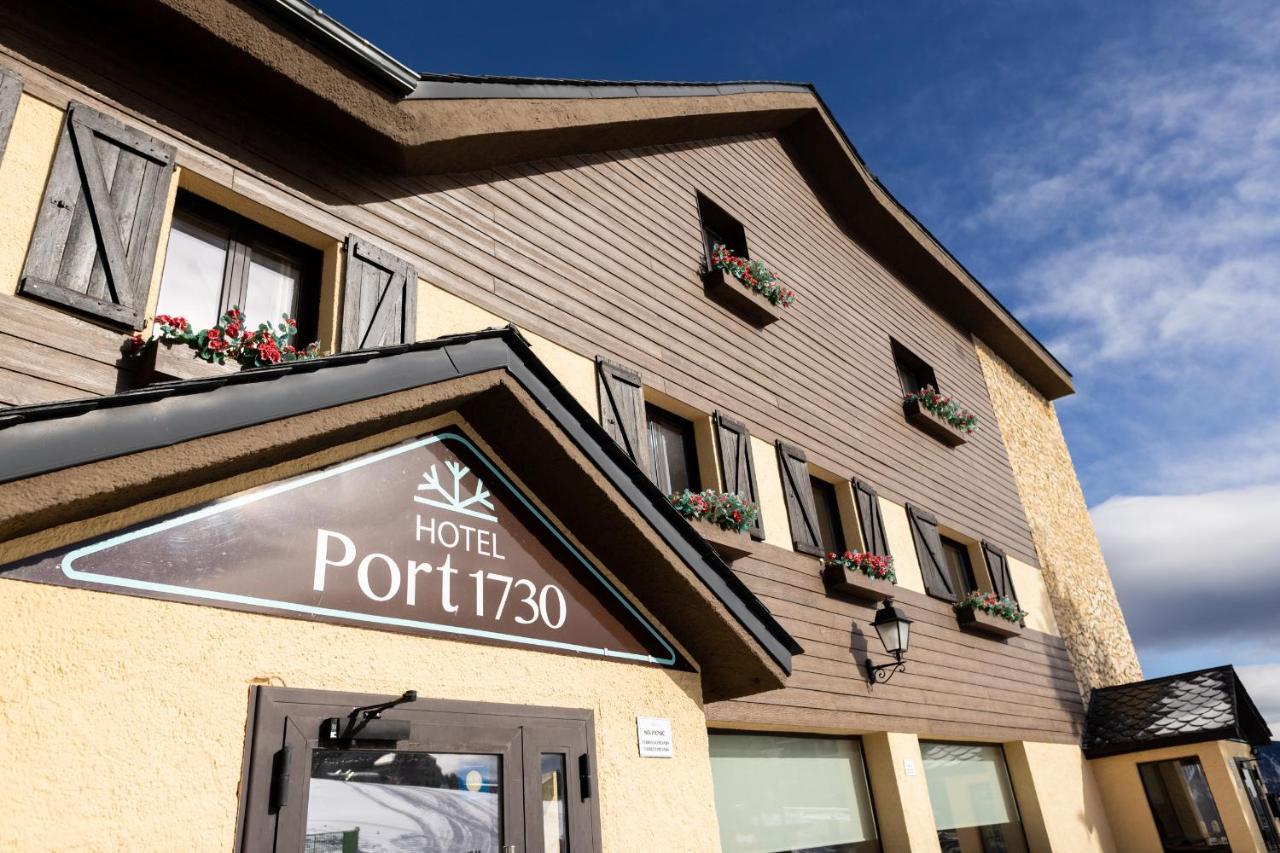 Port 1730 Hotel 2*
