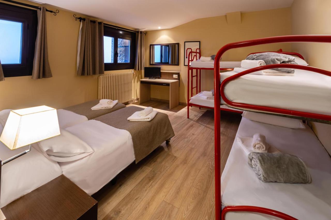 Port 1730 Hotel
