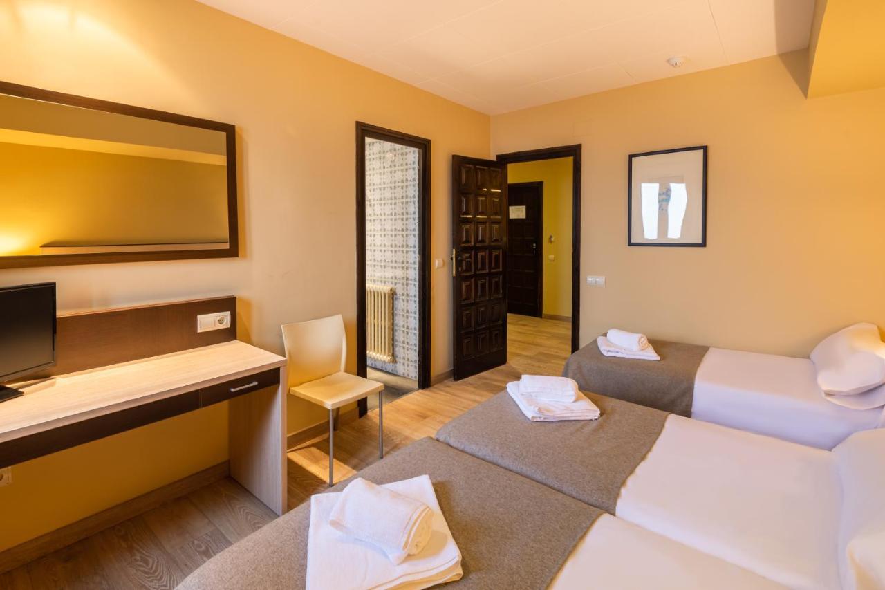 Port 1730 Hotel